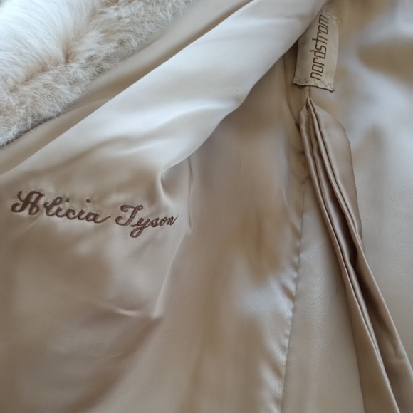 Vintage Nordstrom Blush Mink Full-Length Coat | Soft Pink Luxury | Size XS/Small - Picture 7 of 10